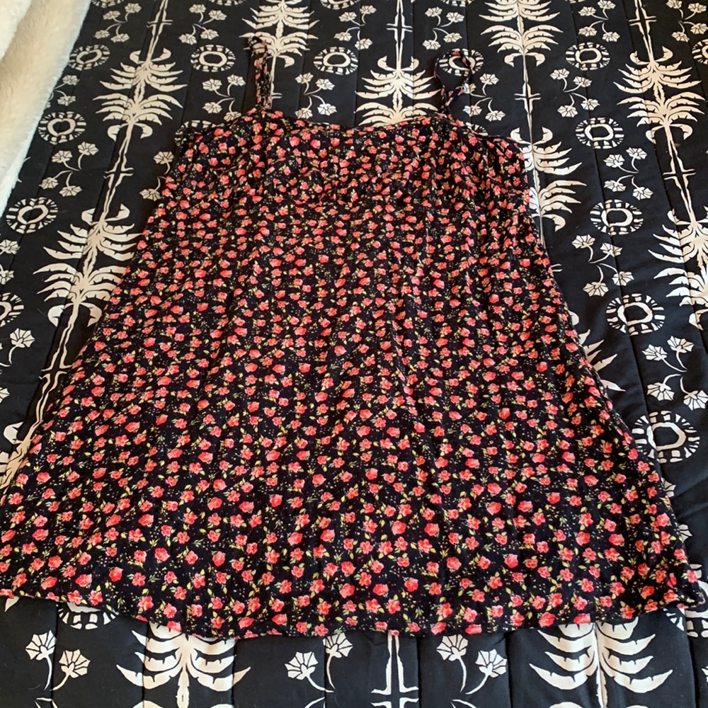 Adorable floral mini sun dress